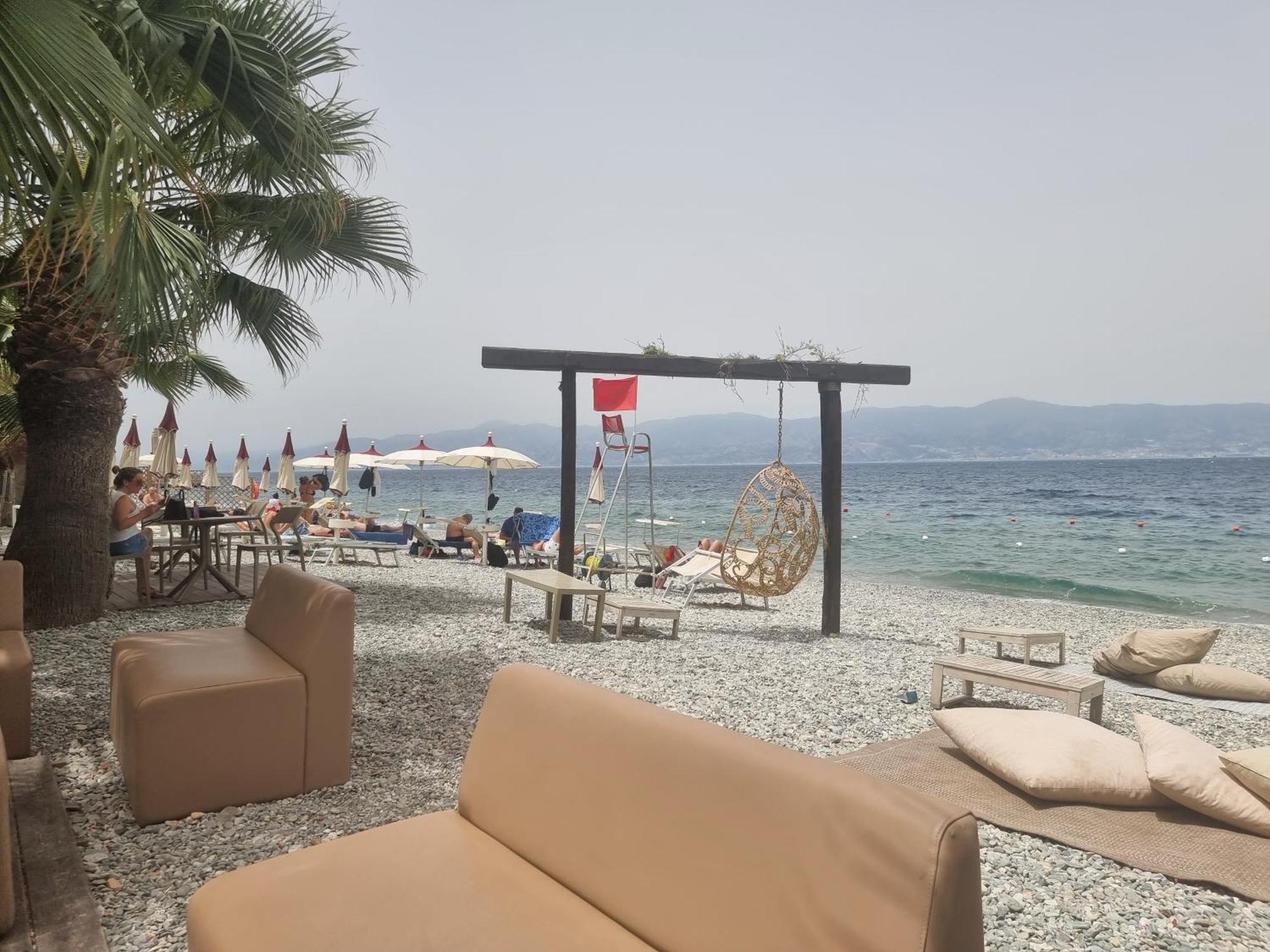 Loft Magna Grecia Reggio Calabria Centro Storico A 3 Minuti A Piedi Dal Mare Apartman Kültér fotó